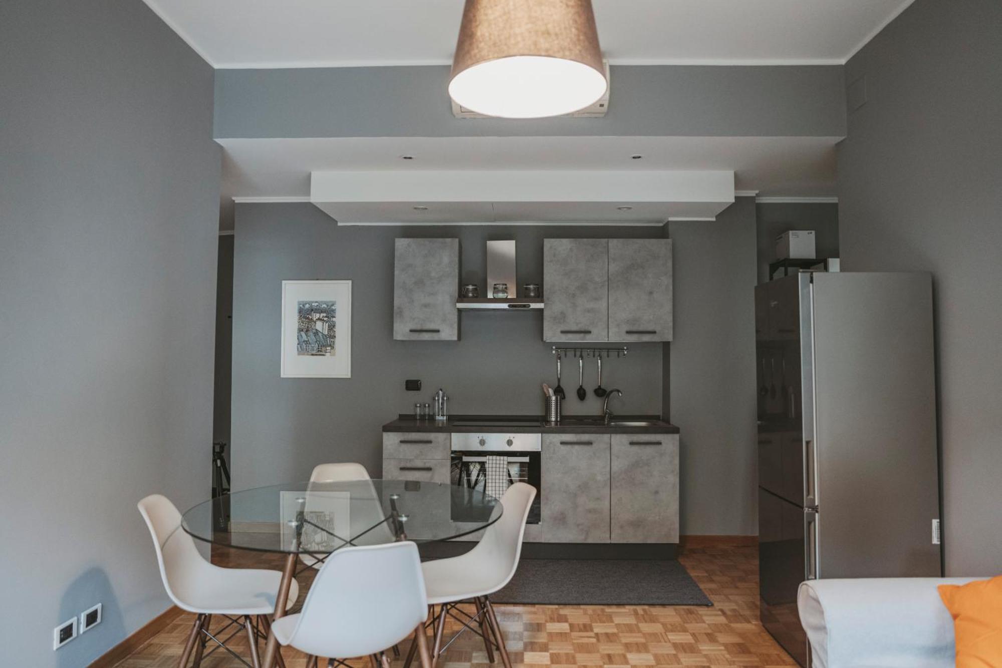 San Pietro Cozy And Quiet Three-room Apartamento